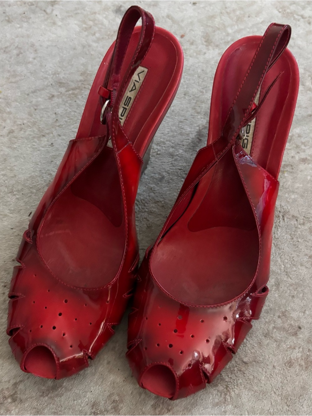 Via Spiga Red Patent Leather Slingback Peep-Toe Sandals